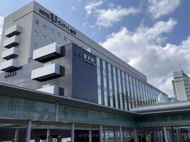 金沢駅