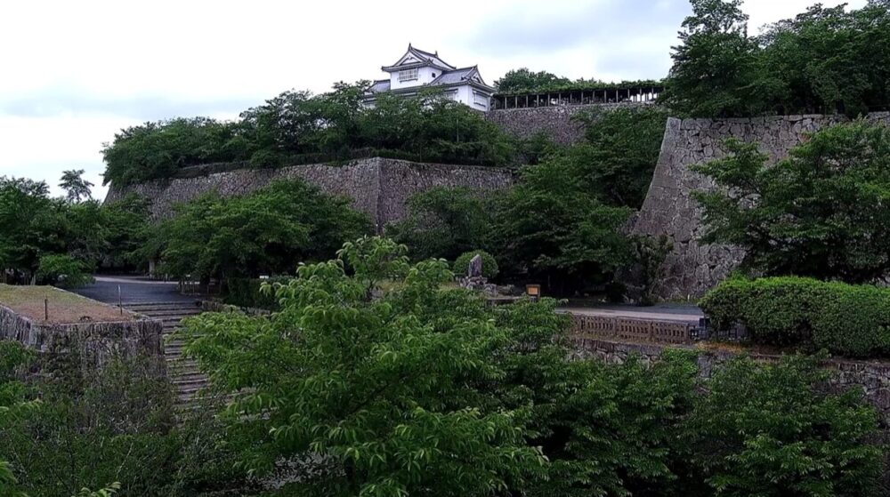 津山城鶴山公園