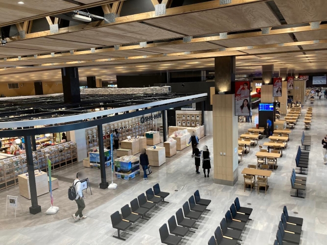 熊本空港出発ロビー
