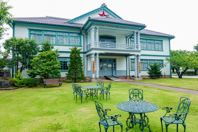 中野小学校旧校舎・信州中野銅石版画ミュージアム