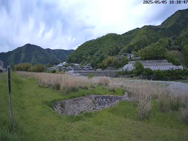 揖保川山崎町岸田1
