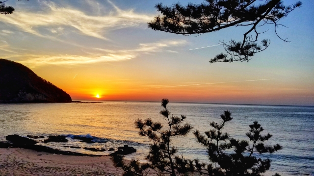 琴引浜の夕日