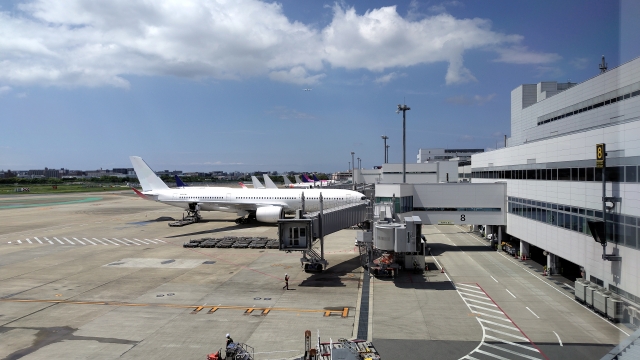 福岡空港