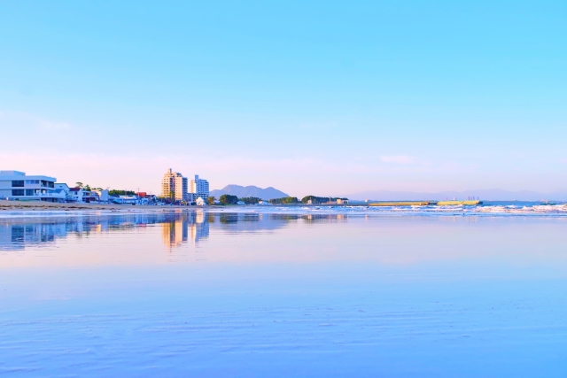 福間海岸かがみの海