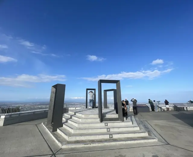 札幌藻岩山山頂展望台ライブカメラ | 北海道札幌市南区藻岩山