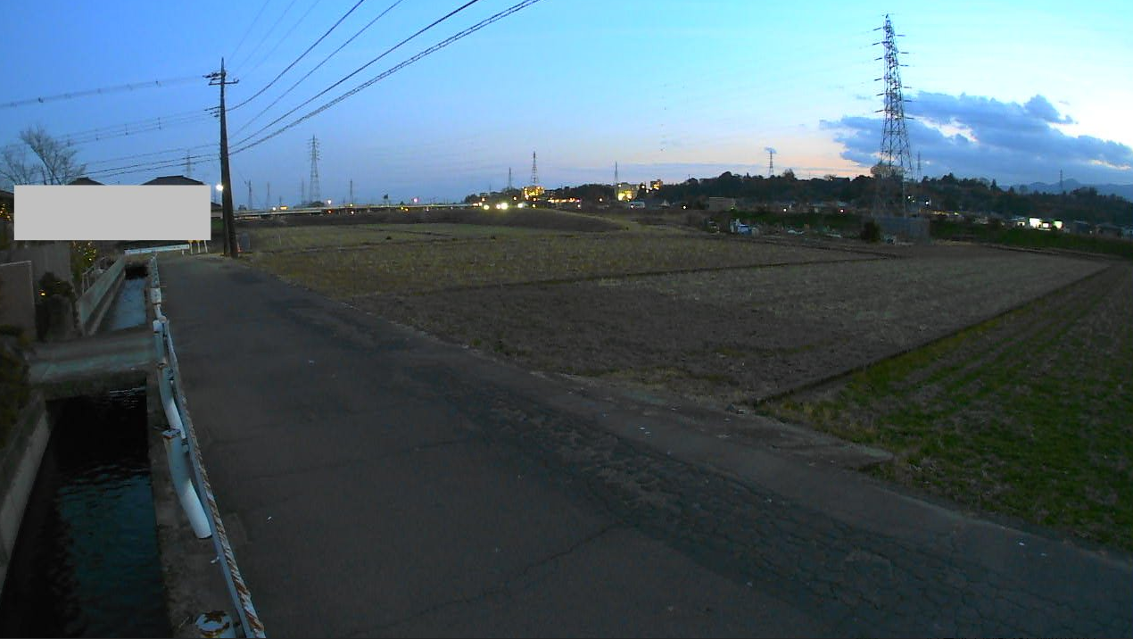 狩川蓮正寺地内水路