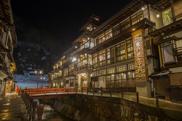 銀山温泉