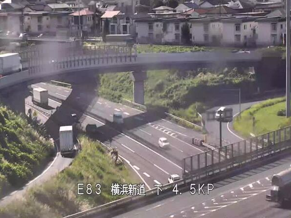 横浜新道新保土ヶ谷IC