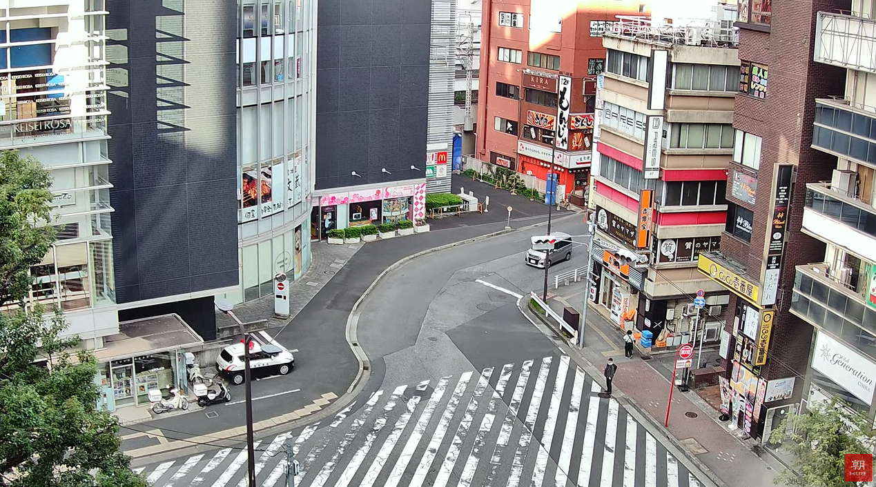 朝日新聞LIVE京成千葉中央駅前