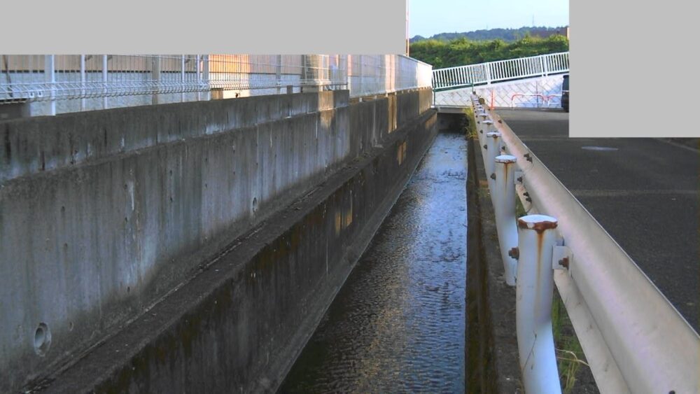 狩川小台地内水路