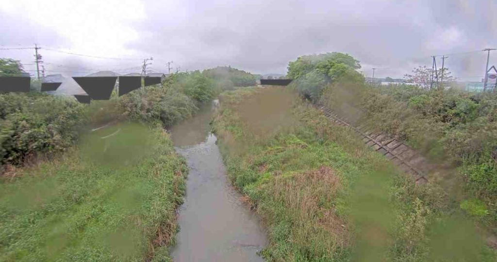 安濃川曽根橋上流側