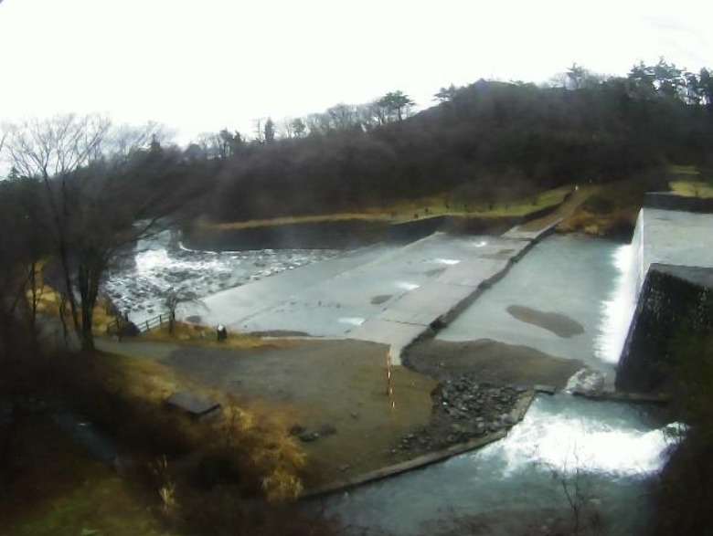 荒川地蔵原堰堤