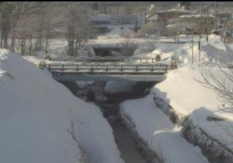 枇杷野川枇杷野橋