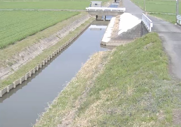 祇園川三日月東部排水機場