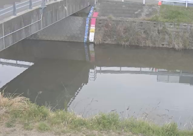 晴気川船田橋