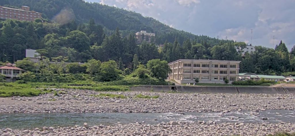 飛騨川湯之島