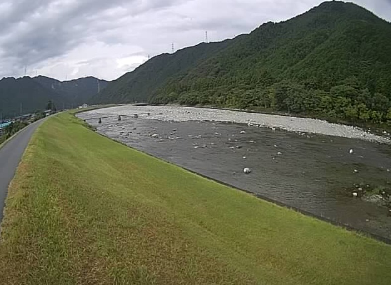 揖保川左岸42.5K一宮町須行名ライブカメラ(兵庫県宍粟市一宮町須行名)