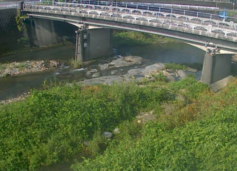 伊沢川生谷橋