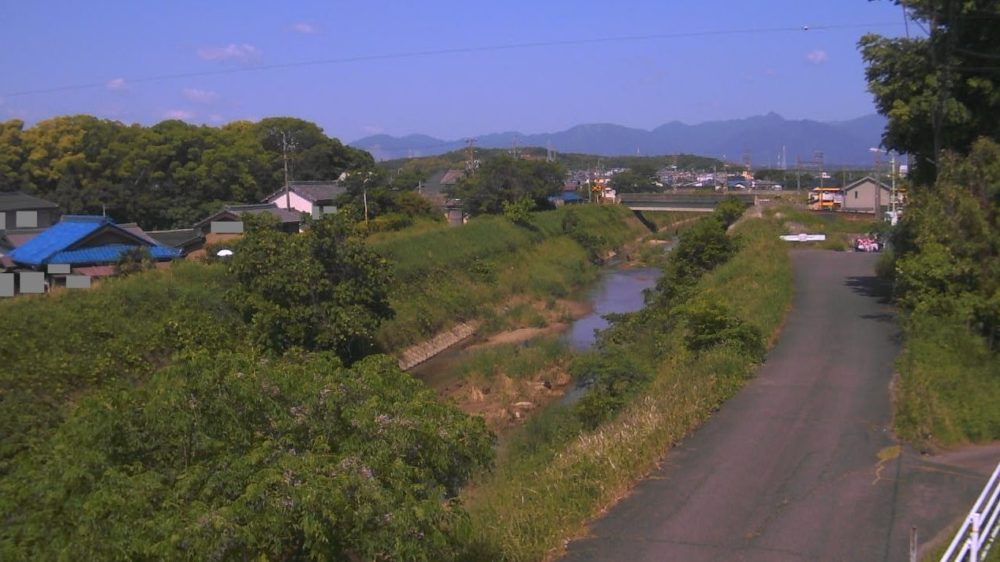 鹿化川鹿化橋上流