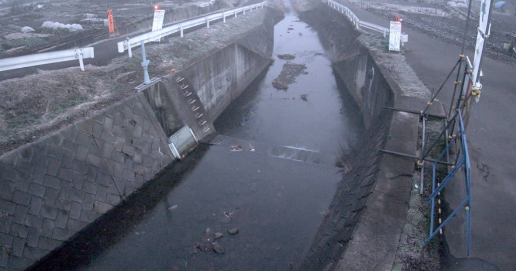 新田川上駒沢橋