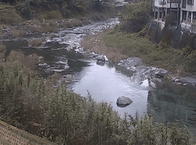 吾北中央公民館前上八川川