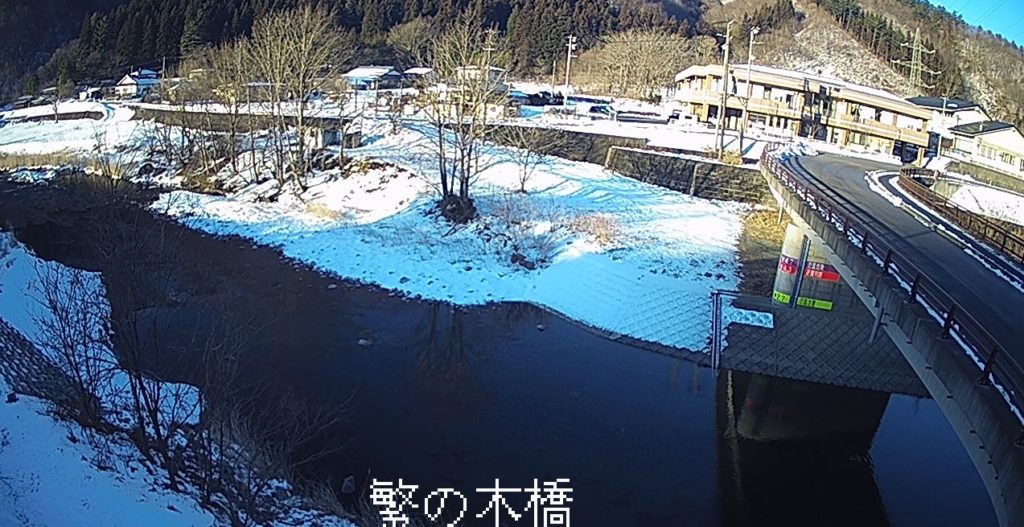 刈屋川繁の木橋