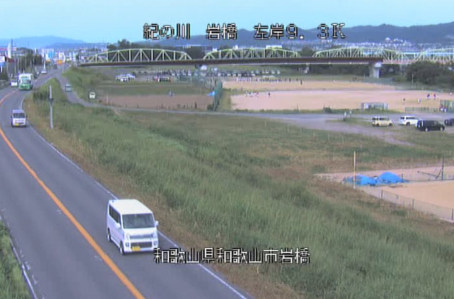 紀の川左岸9.3K岩橋