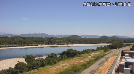 木曽川左岸堤防川島大橋