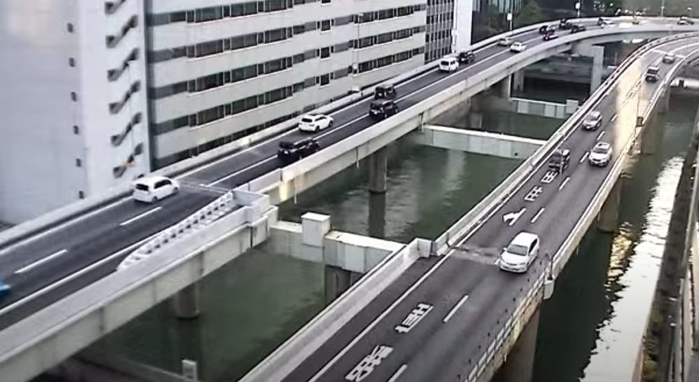 首都高速道路都心環状線呉服橋JCT付近