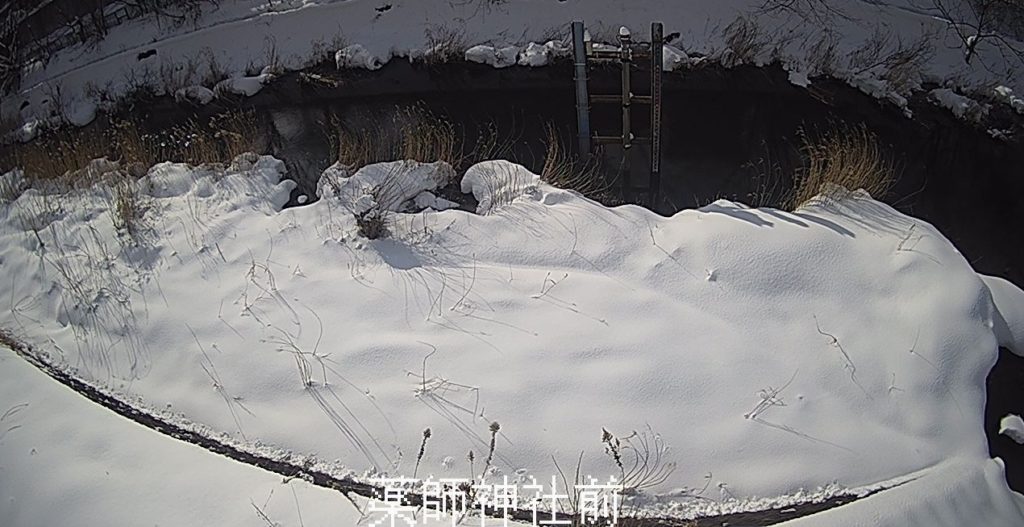 中津川浅岸薬師神社前