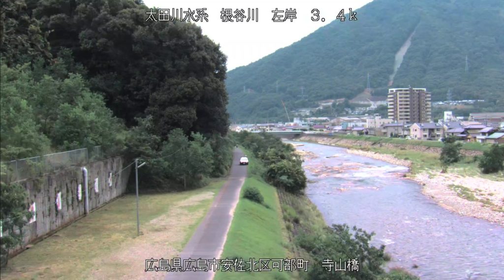 根谷川左岸3.4K寺山橋