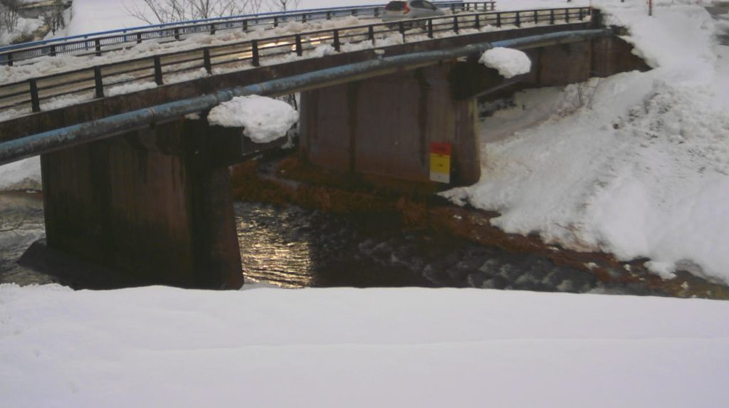 朧気川朧気橋付近