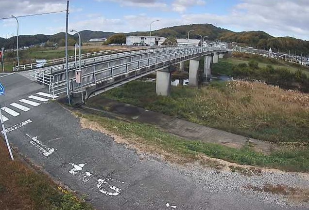 小田川中央橋