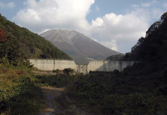 大谷川大内砂防堰堤