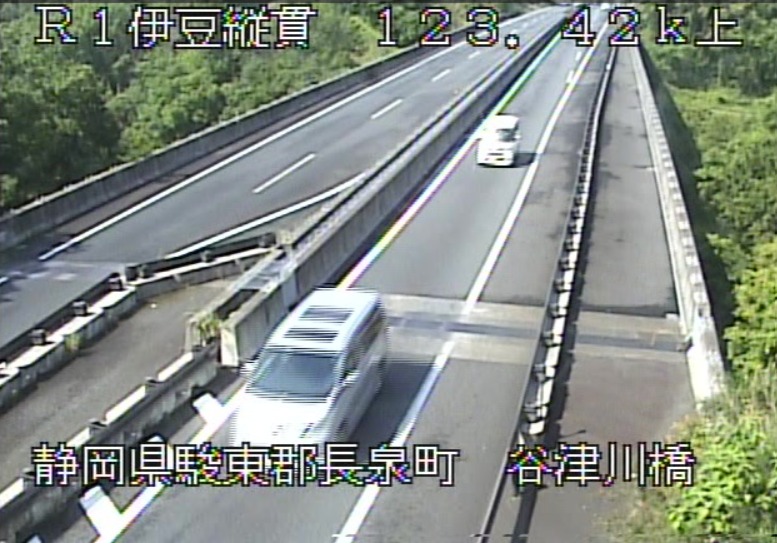 国道1号伊豆縦貫自動車道123.42K谷津川橋