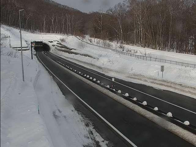 国道106号新区界トンネル