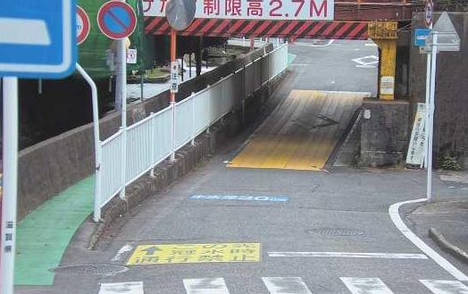 滋賀県道157号高野守山線JR油池アンダー