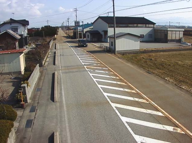 富山県道2号入善町高畠