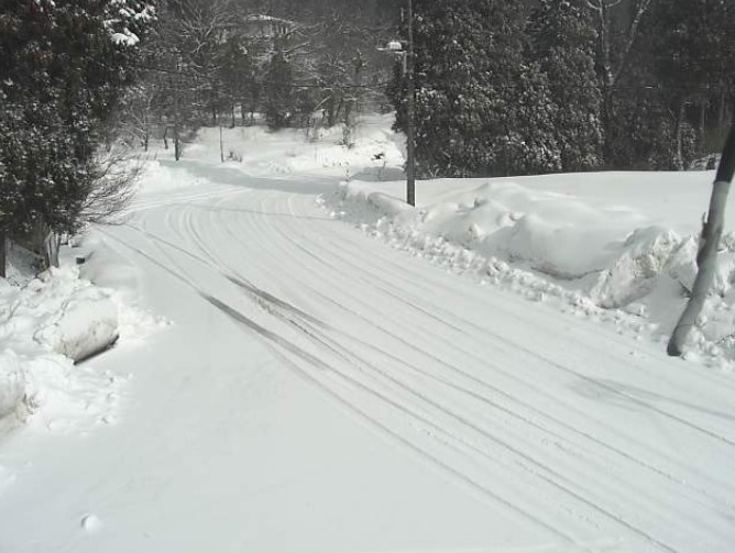 富山県道29号氷見市坪池