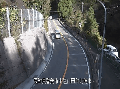 国道32号117.4K根曳峠