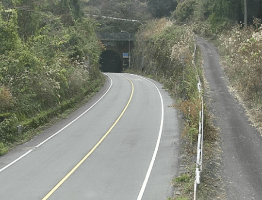 国道380号真弓トンネル久万高原町側