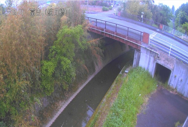 六田川鐙田橋