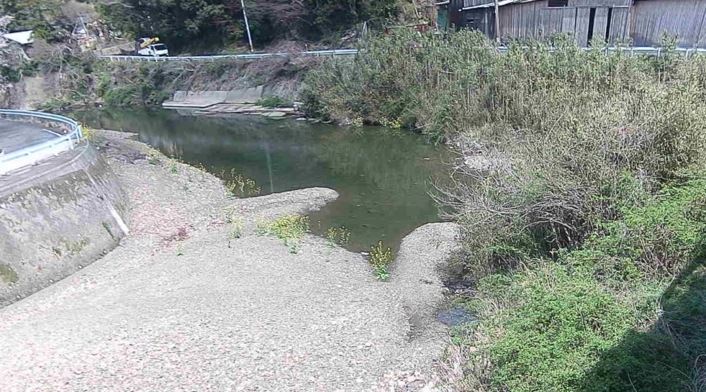 佐護川対馬市上県町