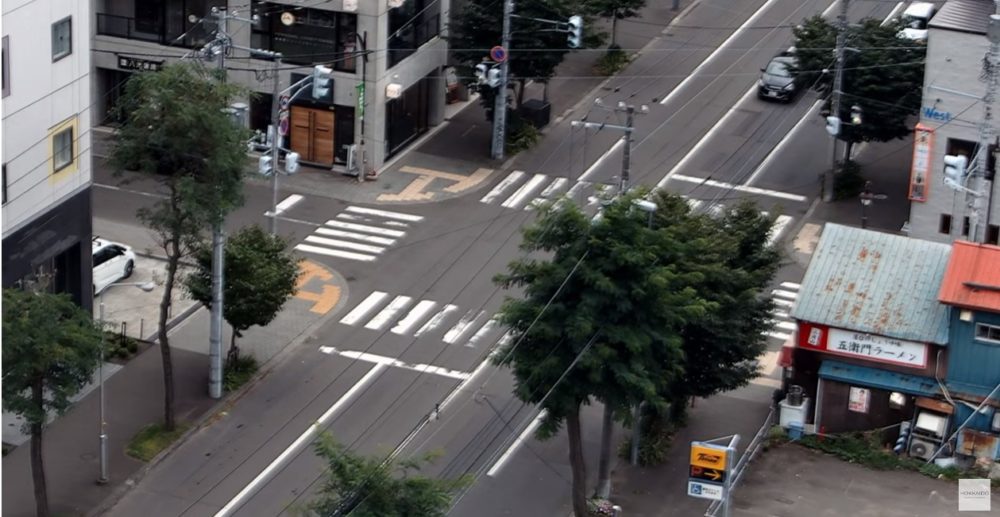 札幌狸小路8丁目交差点