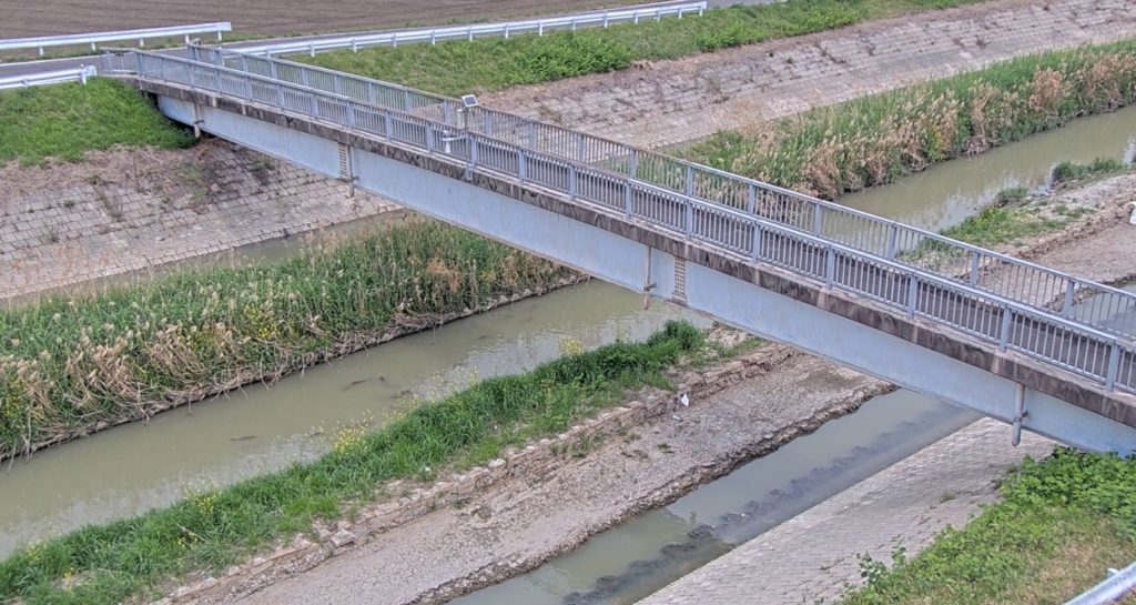 猿渡川六反橋