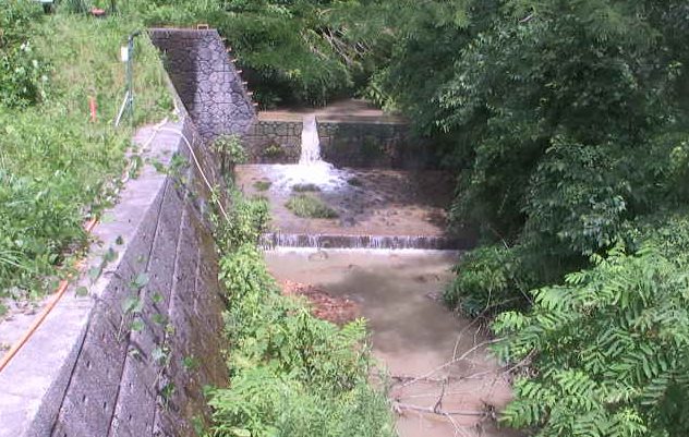 寺地川谷出口付近