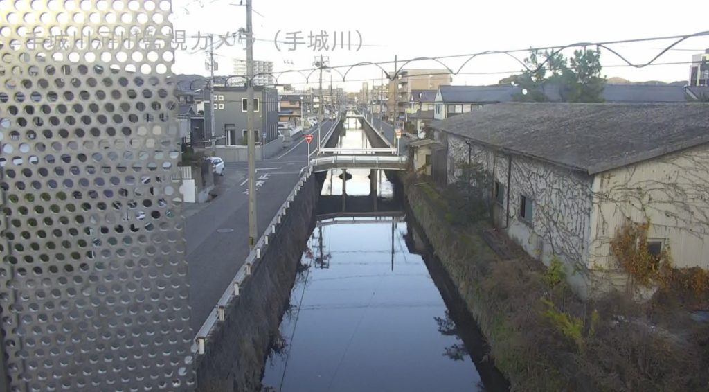 手城川福山市春日町