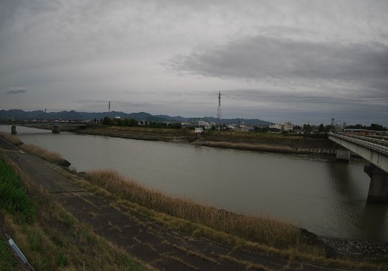 豊川放水路右岸3.4K