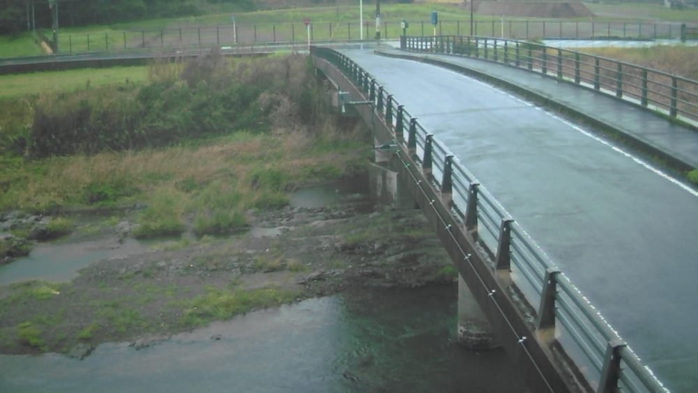 津房川上荘橋