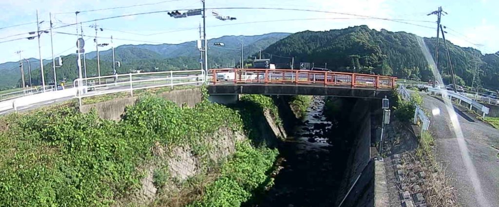 梅谷川市之尾橋